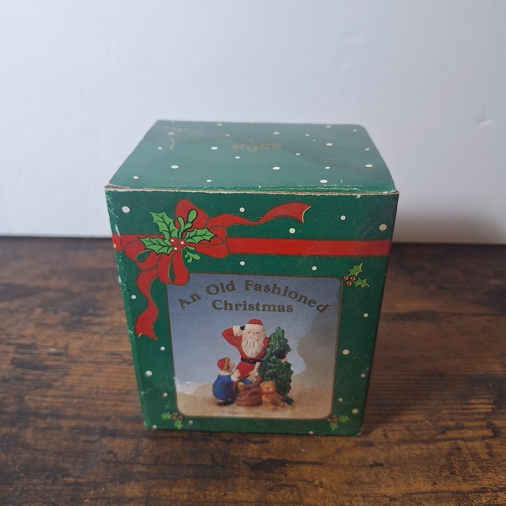 Vintage Russ Berrie An Old Fashioned Christmas Porcelain Santa With Girl #9731
